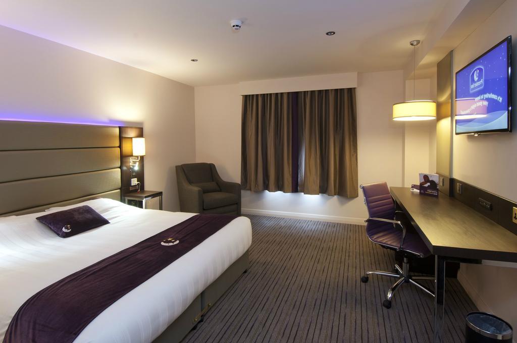 Premier Inn Stirling City Centre Eksteriør billede