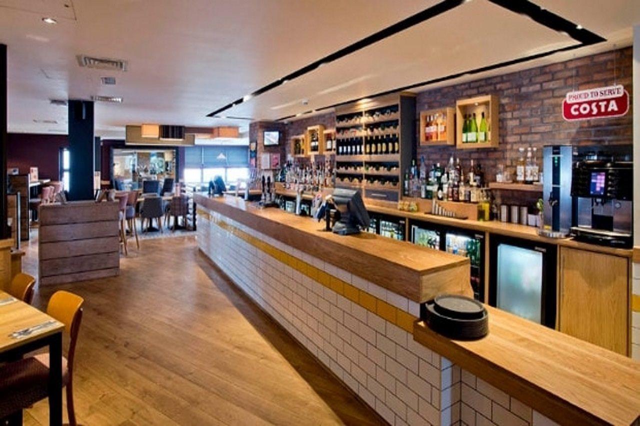 Premier Inn Stirling City Centre Eksteriør billede
